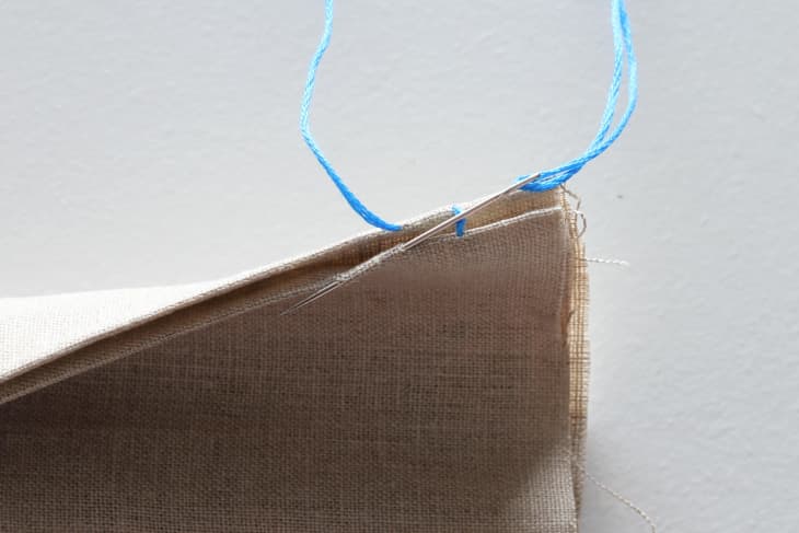 Como Costurar à Mão: Ponto Escada (Ponto Invisível)